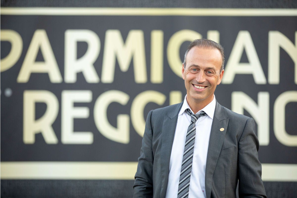Nicola Bertinelli, presidente del Consorzio Parmigiano Reggiano Parmigiano Reggiano: nel 2022 vendite cresciute del 3%